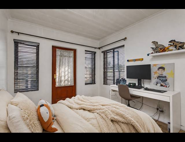 3 BEDROOM CLUSTER FOR SALE IN BEVERLEY